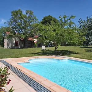  Holiday home Tissendie France