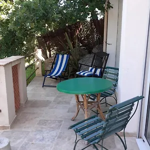  Holiday home Le Jas Du Colombier France